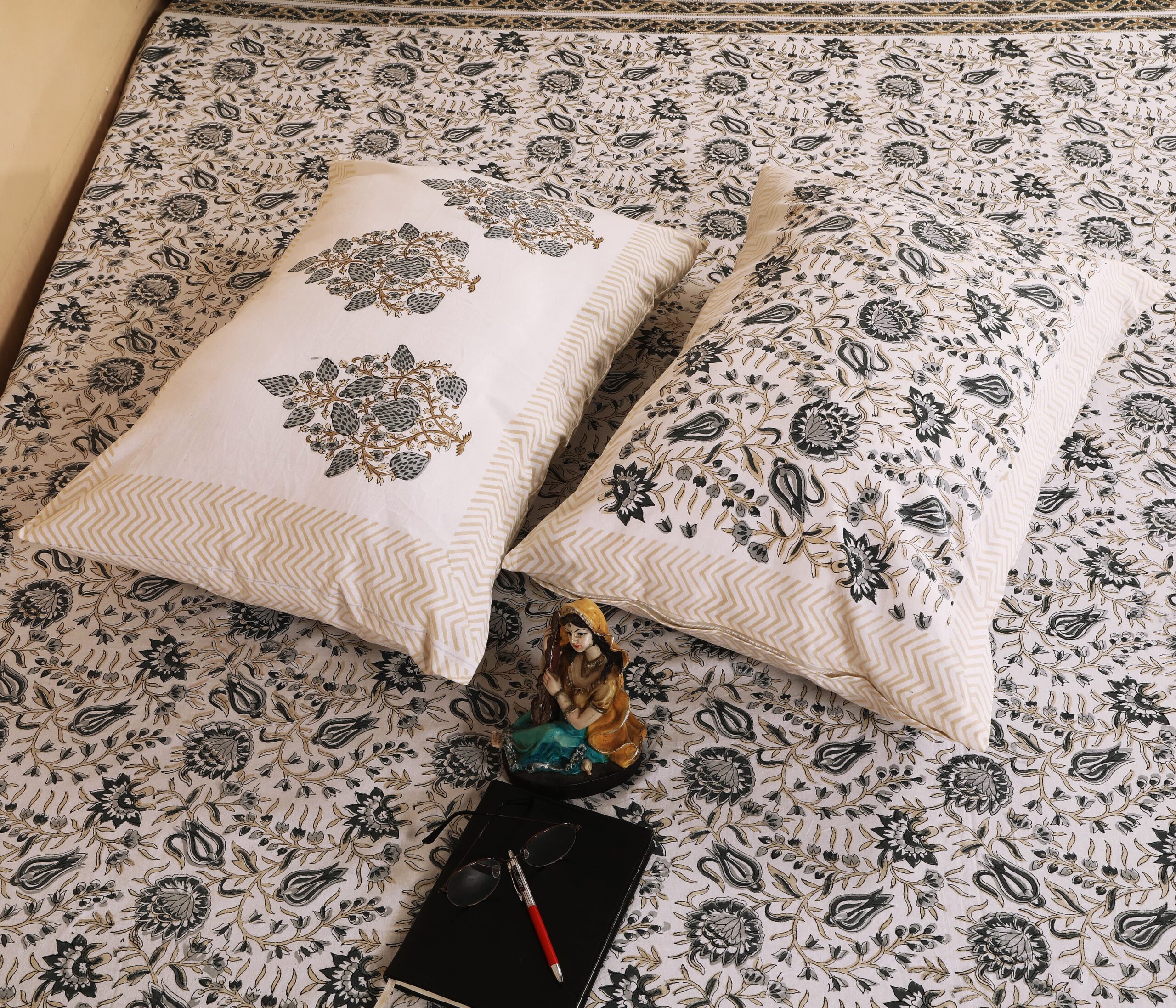 Traditional block print bedsheet wholesale India Highmour