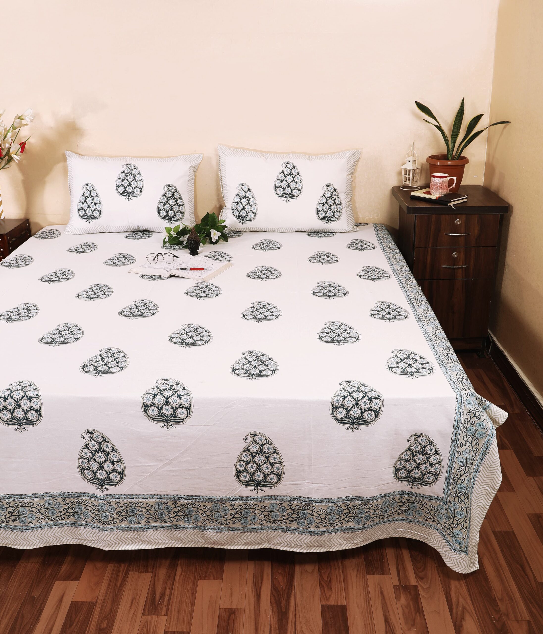 Hand block print wholesale bedsheet India Highmour Jaipur