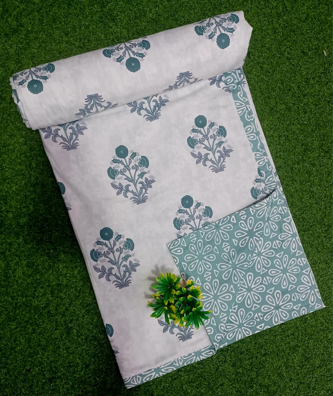 Double bed cotton dohar reversible wholesale India Highmour gifting